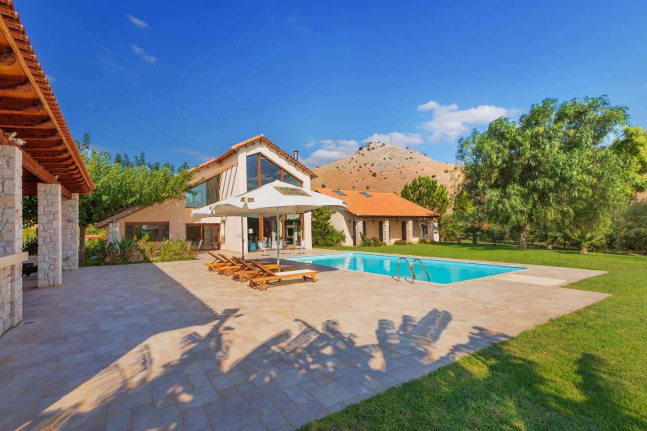 Villa Elva Нафпліон Екстер'єр фото