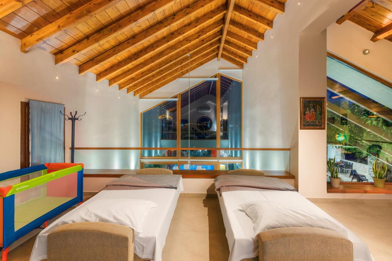 Villa Elva Нафпліон Екстер'єр фото